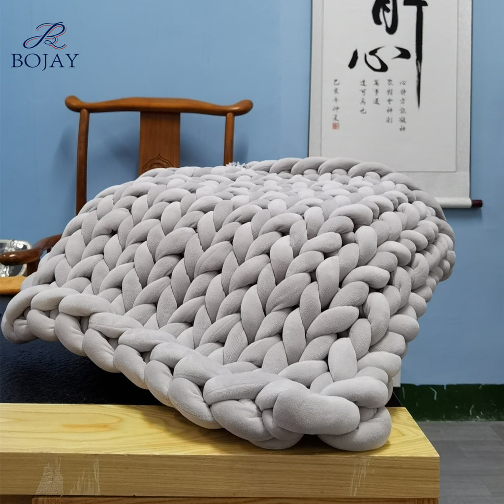 Chunky Knit Weighted Blanket – Handmade Velvet Tube Design for Stress Relief & Better Sleep